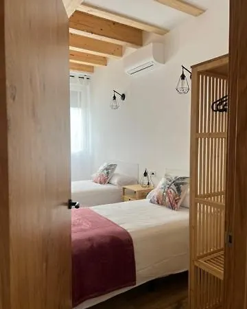 Apartamentos Erandio דירה *